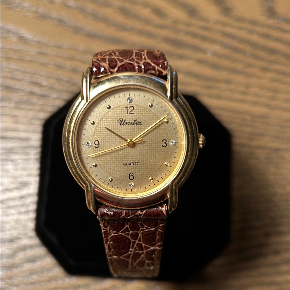 Unitex Gold Tone Quartz Watch WORKING Brown Croc Strap
